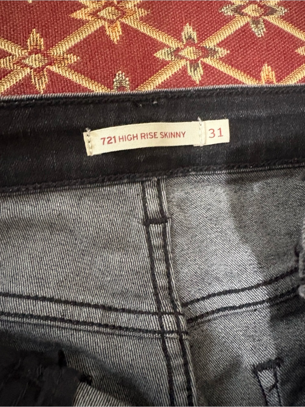 LEVIS JEANS - Picture 2 of 4